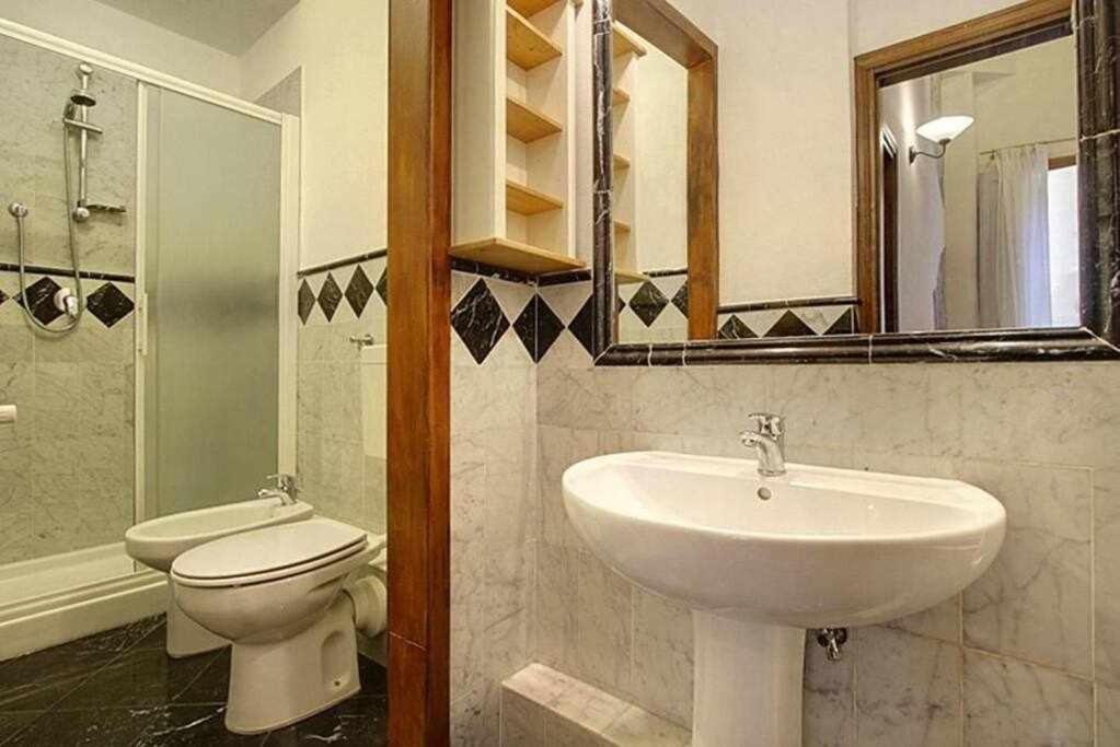 Ferienwohnung Panzani Rustico Vicino Santa Maria Novella Florenz Exterior foto